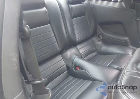 2014 Ford Mustang V6 Premium z USA, uszkodzony, nr VIN 1ZVBP8AM5E5312911